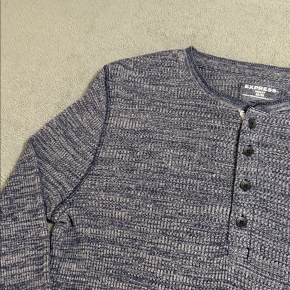Express Heathered Navy Long Sleeve Henley : GREAT CONDITION - Picture 4 of 5